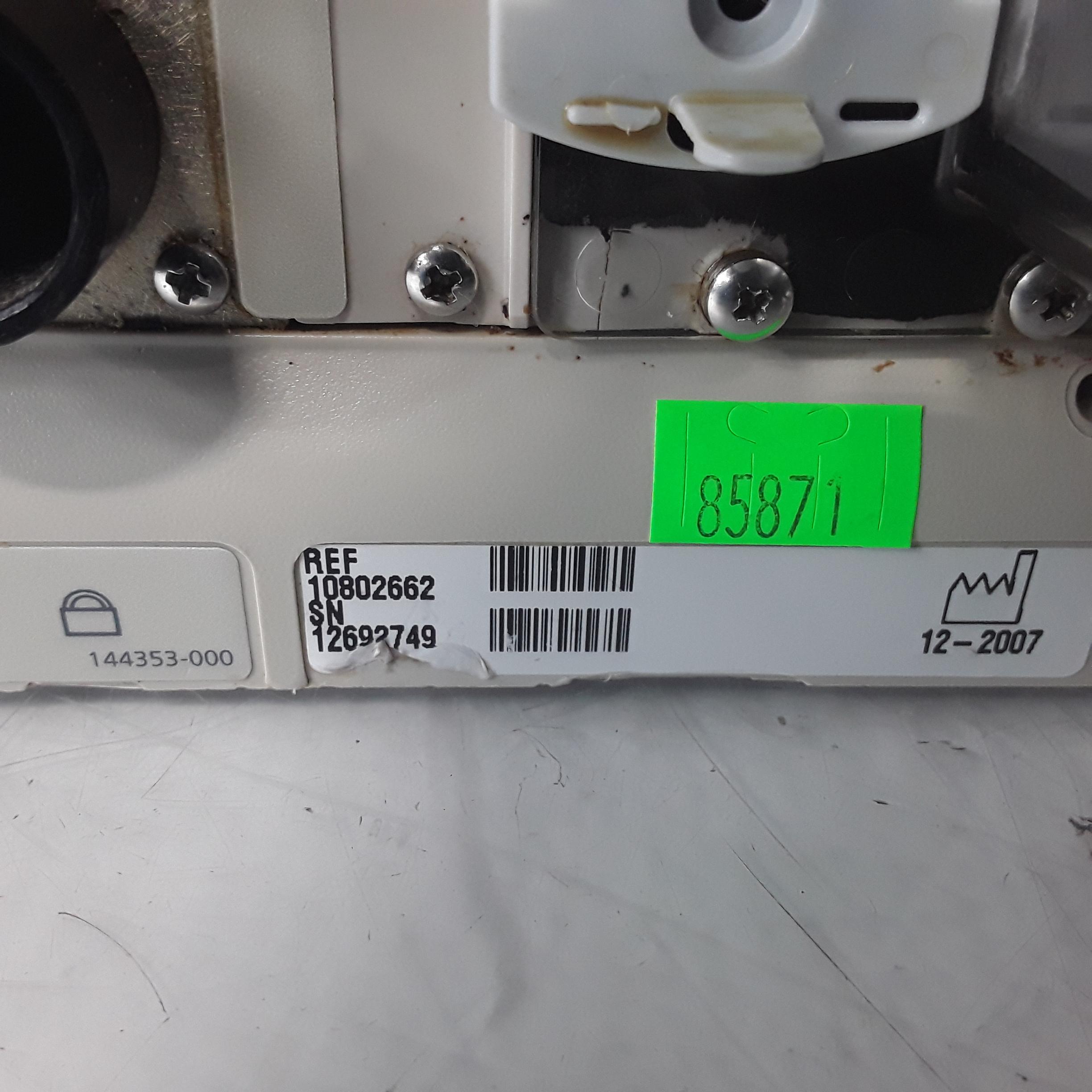 CareFusion Alaris 8015 Small Screen POC Infusion Pump - 424910