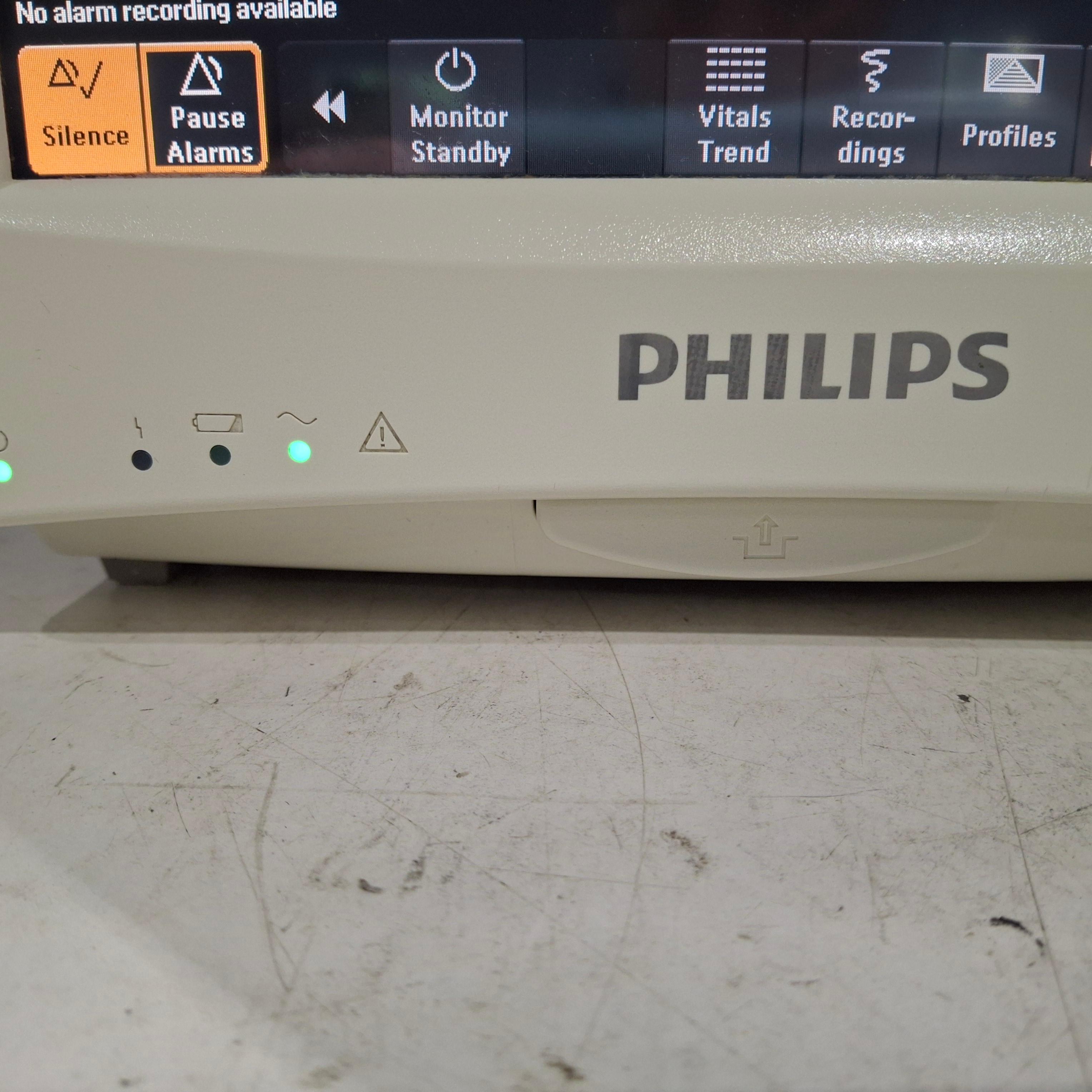 Philips IntelliVue MP30 Patient Monitor - 452390