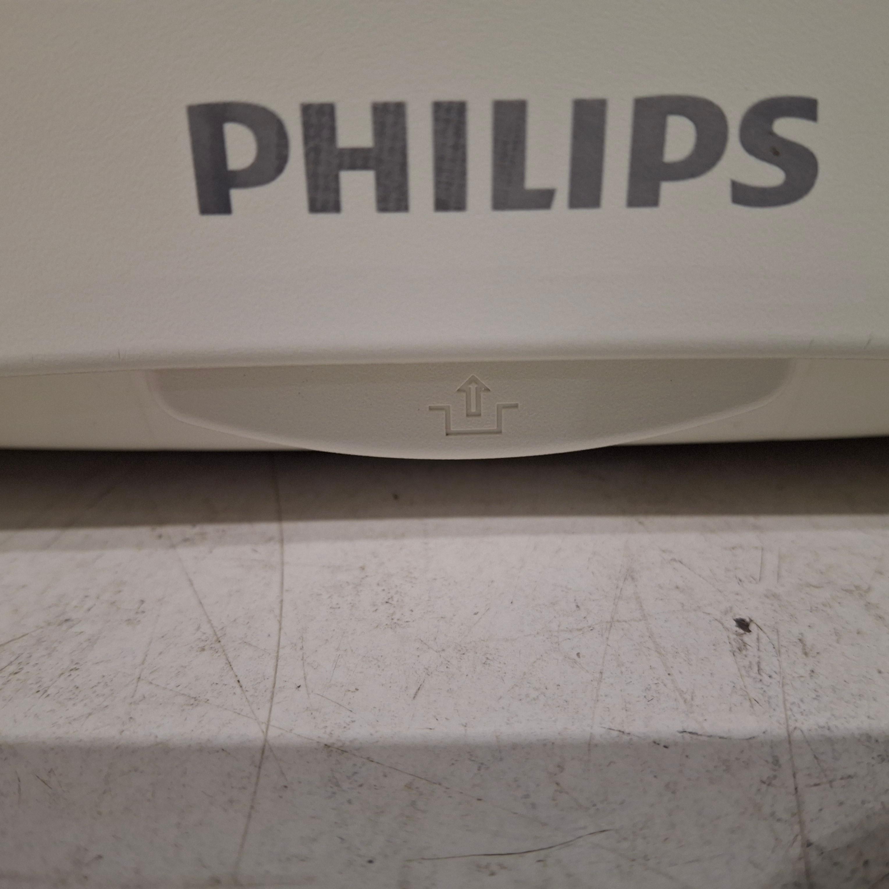 Philips IntelliVue MP30 Patient Monitor - 452390