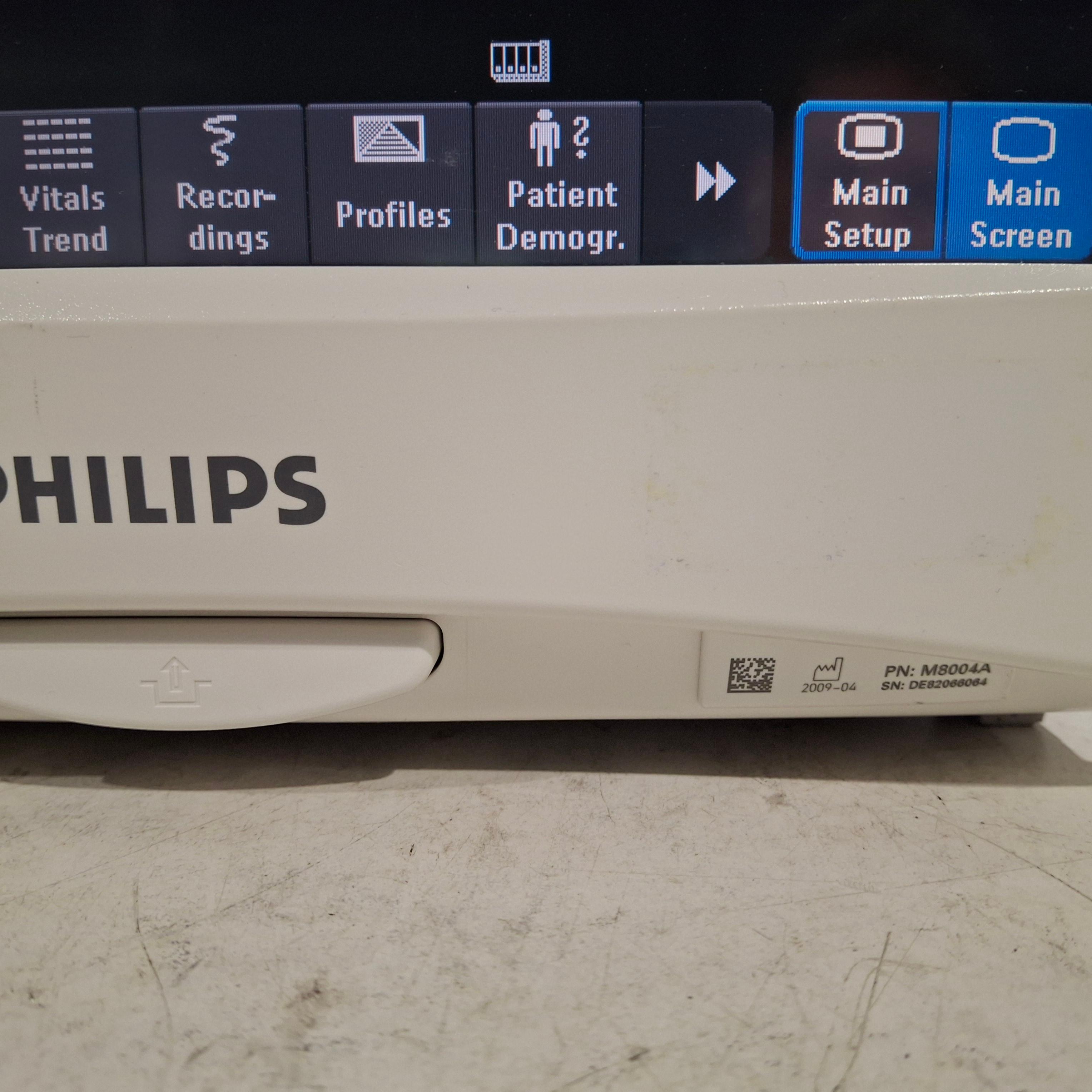 Philips IntelliVue MP50 Patient Monitor - 451758