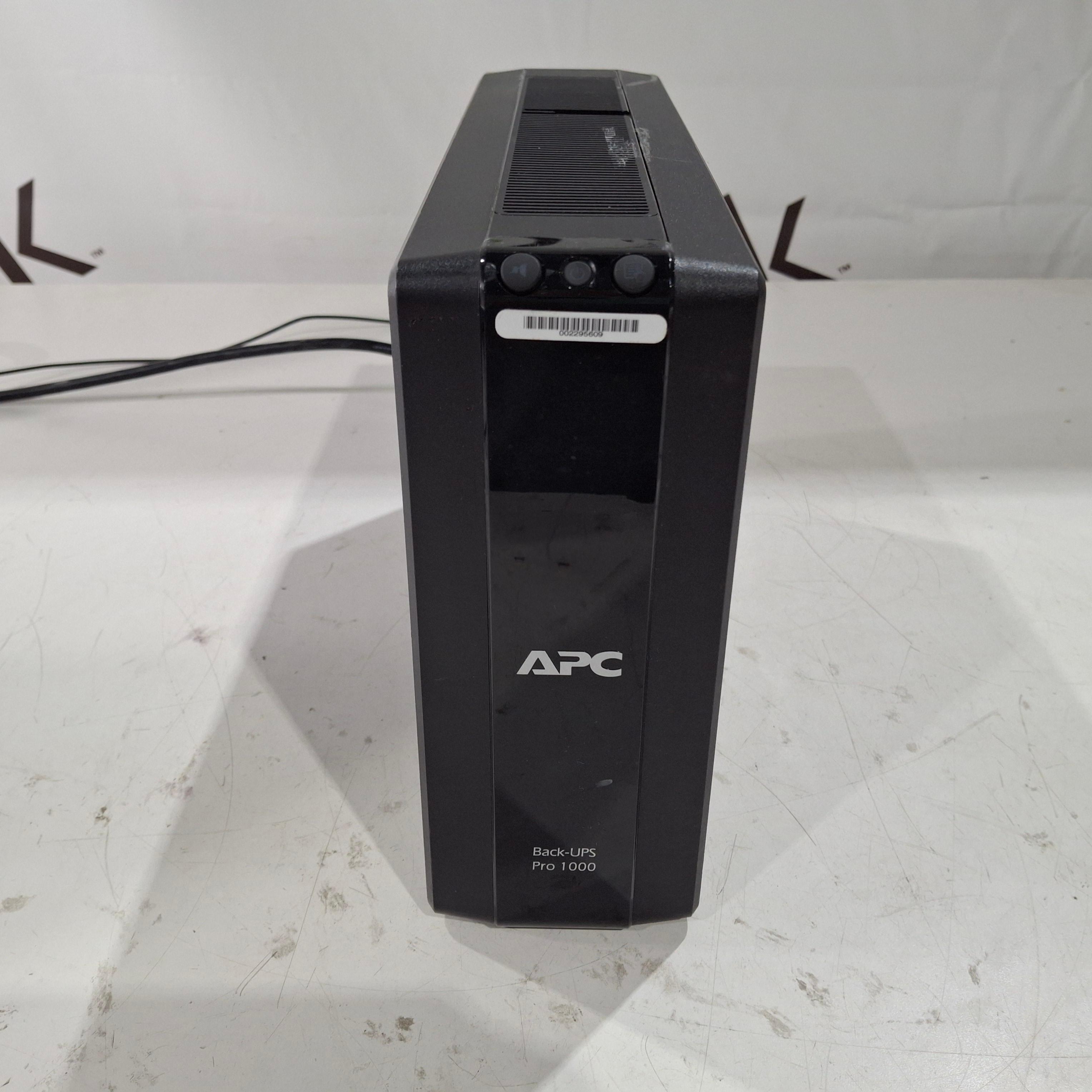APC Back-Ups Pro 1000 Power-Saving Battery Backup - 445183