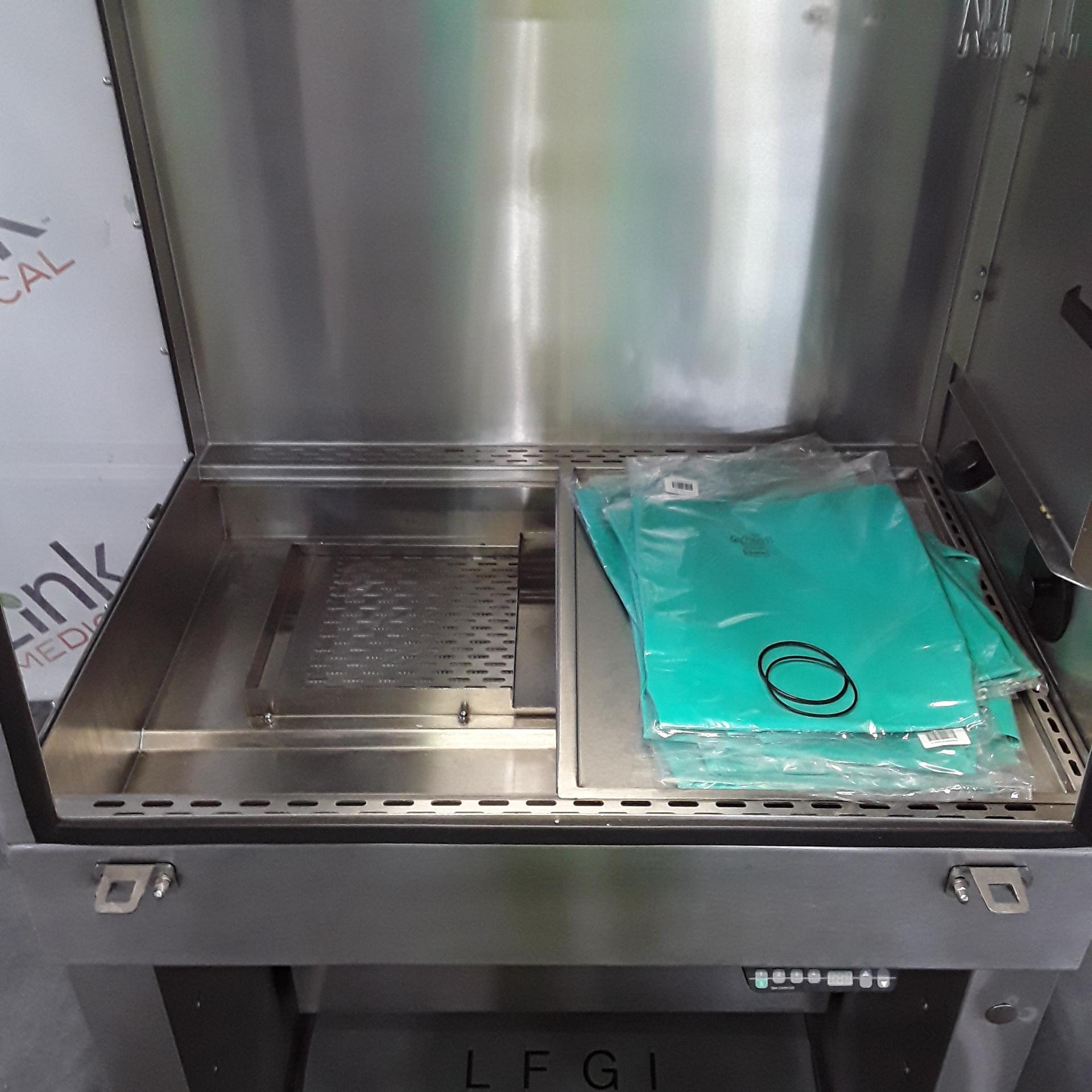 Germfree LFGI-3USP Glovebox - 444401