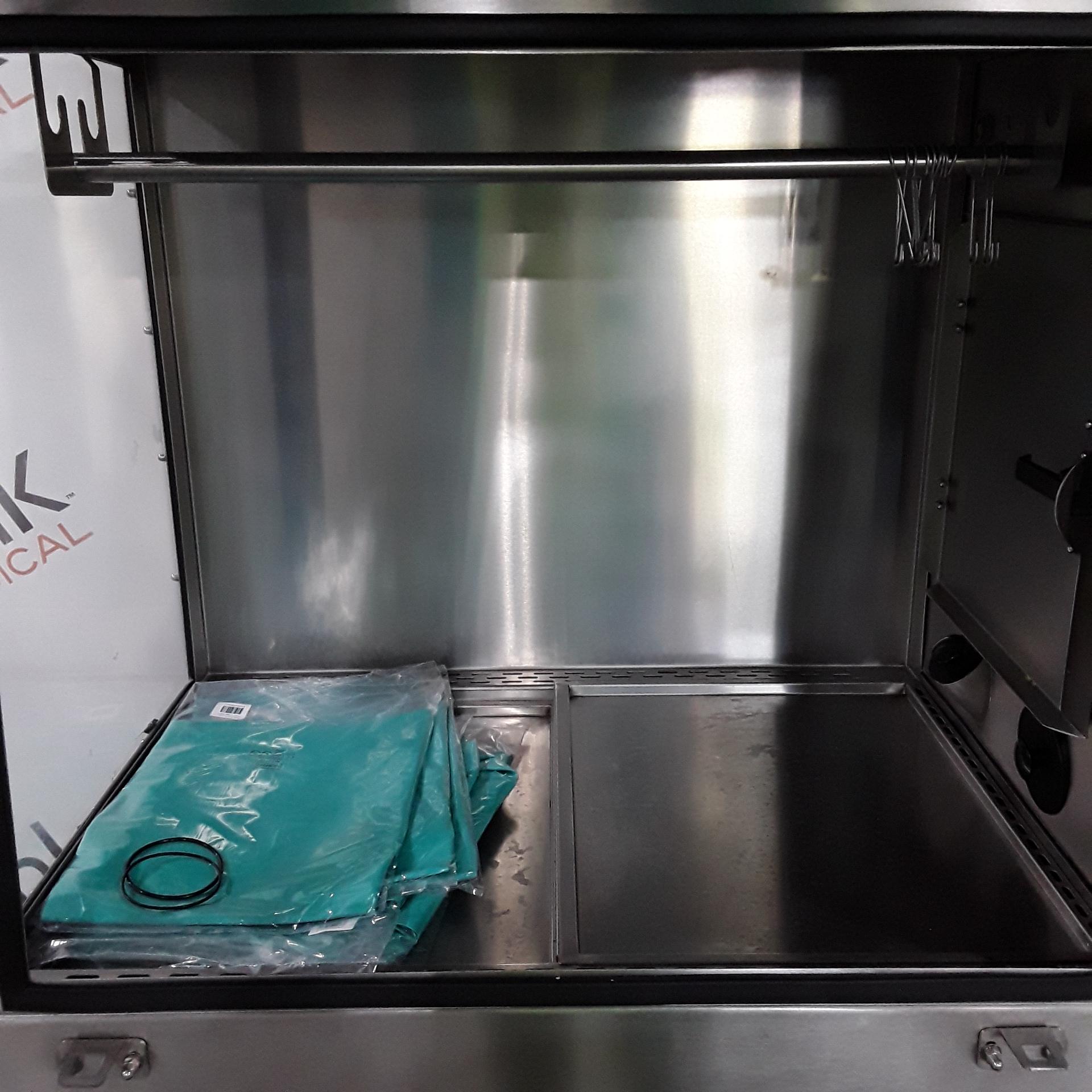 Germfree LFGI-3USP Glovebox - 444401
