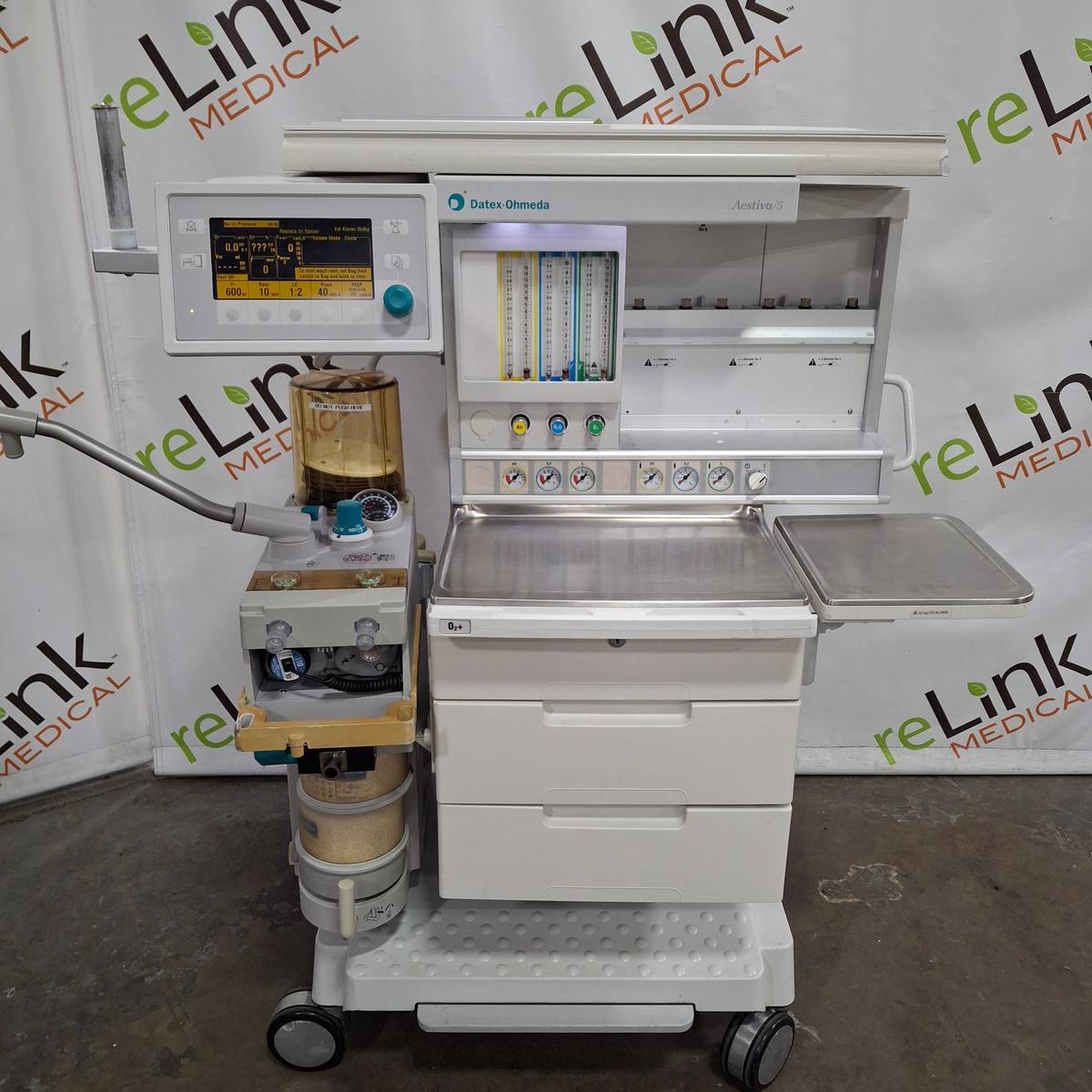 Datex-Ohmeda Aestiva 5 w/7900 Anesthesia System - 457621