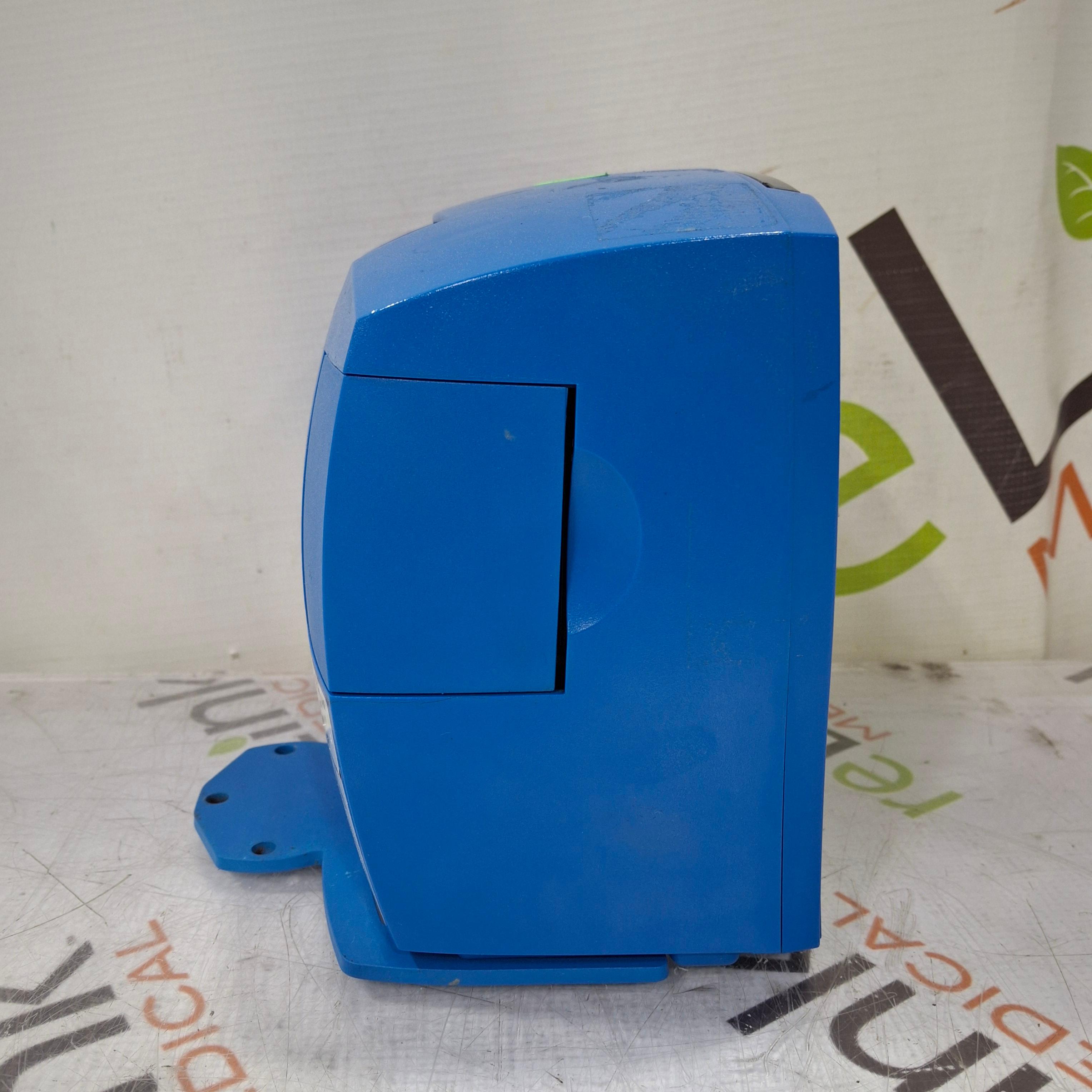 GE Healthcare Dinamap V100 - NIBP, Temp Vital Signs Monitor - 517703