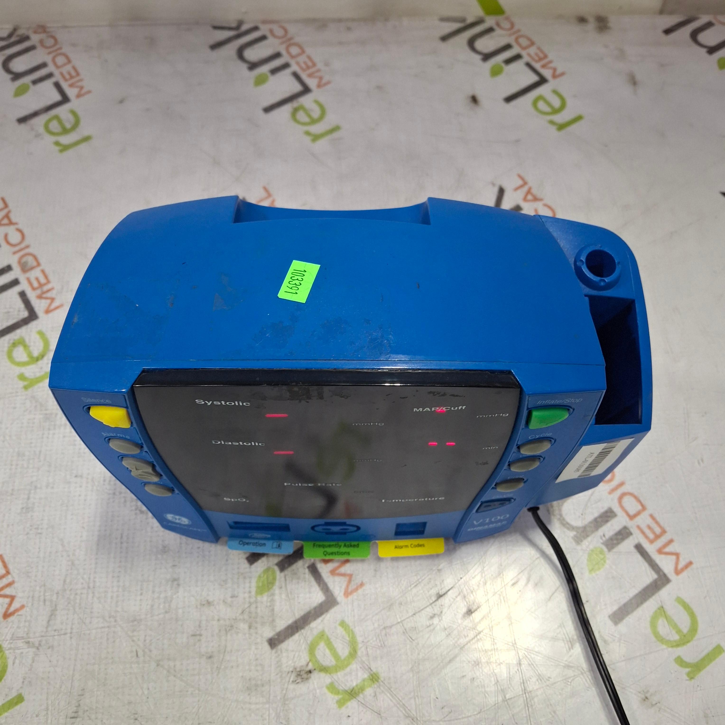 GE Healthcare Dinamap V100 - NIBP, Temp Vital Signs Monitor - 517703