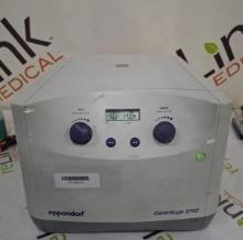 Eppendorf 5702 Bench Top Centrifuge - 469680