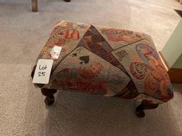 SMALL FOOT STOOL
