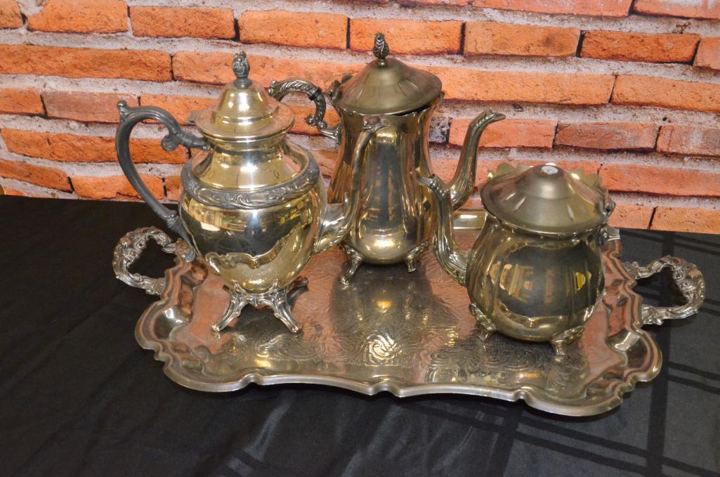 Plated Serving Set