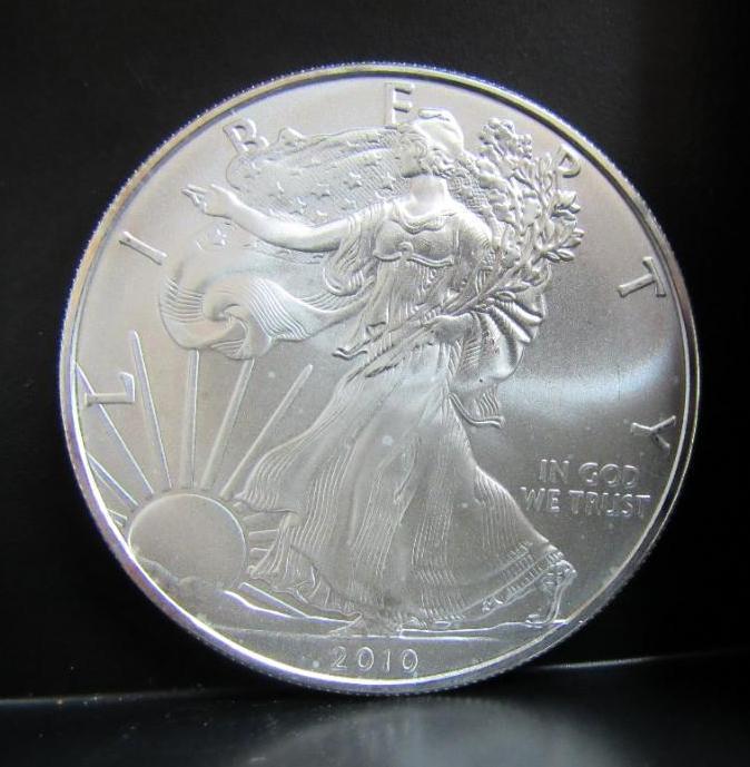2010 SILVER EAGLE 1 OZ. FINE SILVER