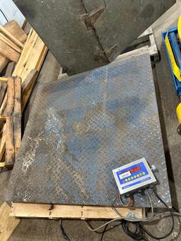 4 ft. x 4 ft. Digital Scale