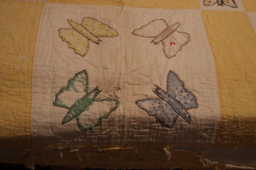 Vintage butterfly quilt 66 in. x 82 in.