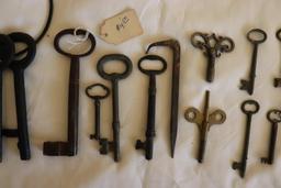 Large Quantity of Old Skeleton Keys