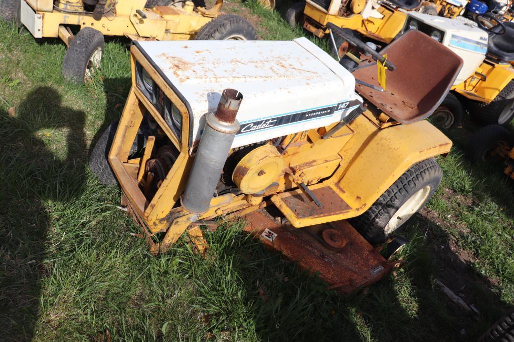 International Cub Cadet Hydrostatic 147 Riding Mower