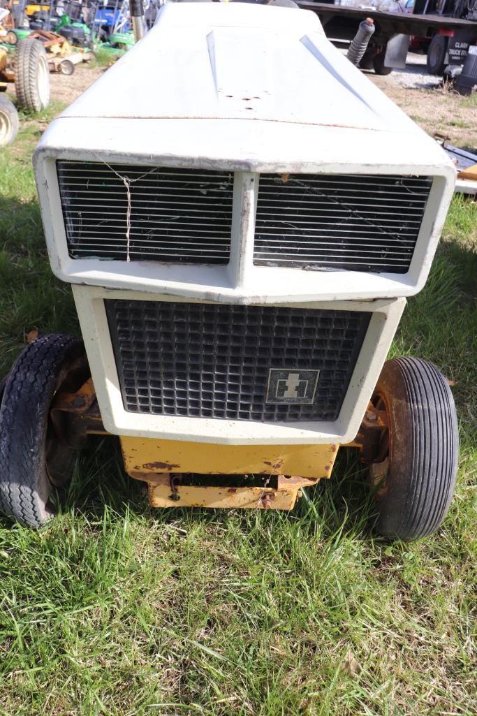 International Cub Cadet 128 Riding Mower