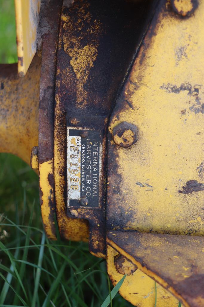 International Cub Cadet 105 Hydrostatic Riding Mower