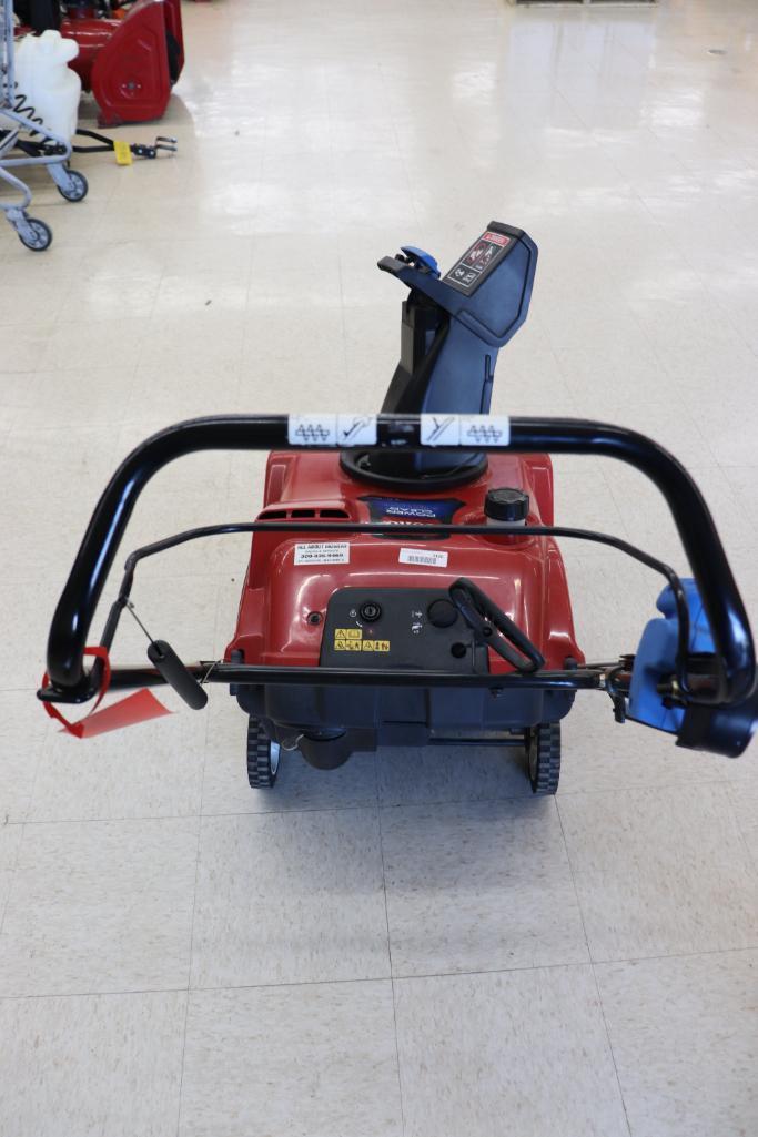 Torro Power Clear 221QR Gas Powered Snow Blower
