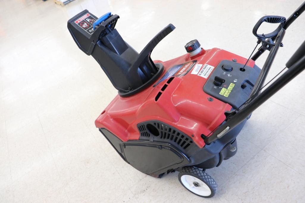Torro Power Clear 221E Gas Powered Snow Blower