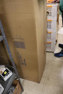 New store displays in box