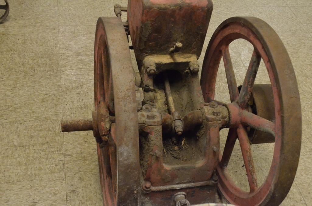 Large Antique Hit & Miss Engine