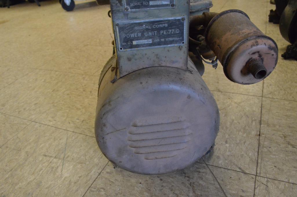 Briggs & Stratton Antique Gas Engine with Generator
