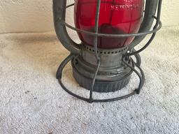 Dietz R.R lantern w/red globe