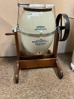 1913 Superior Sanitary churn