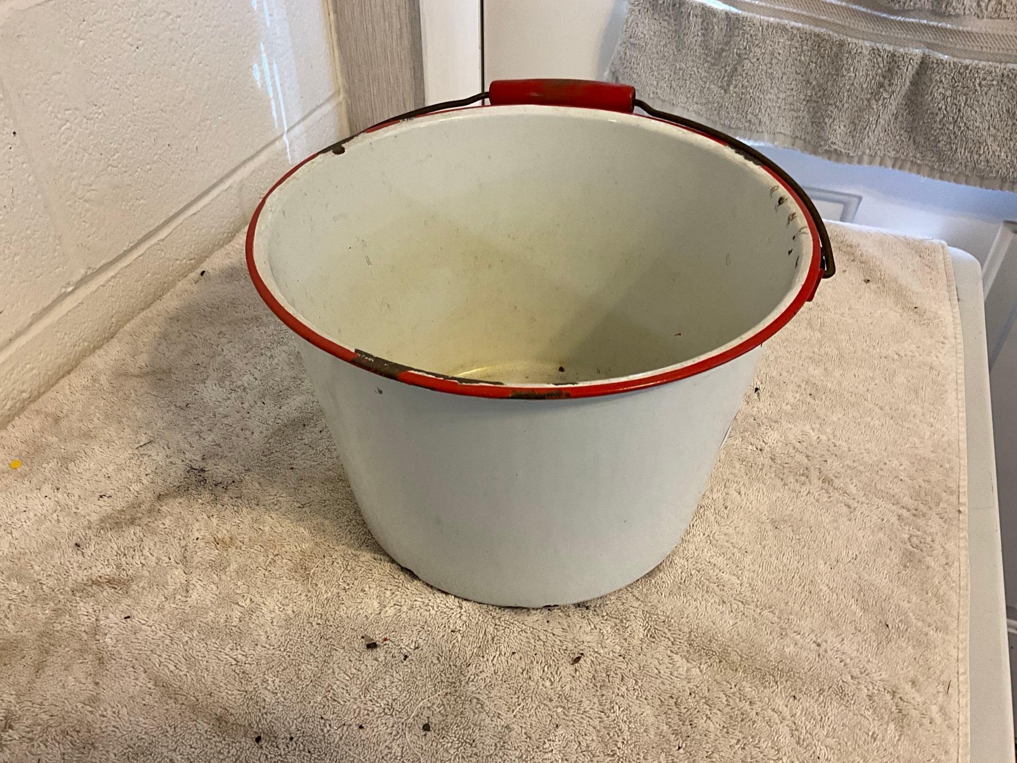 white w/red enamel stock pot & baled bucket