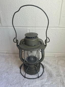 Dietz R.R lantern