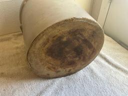 Monmouth Pottery Co 4 gal. crock