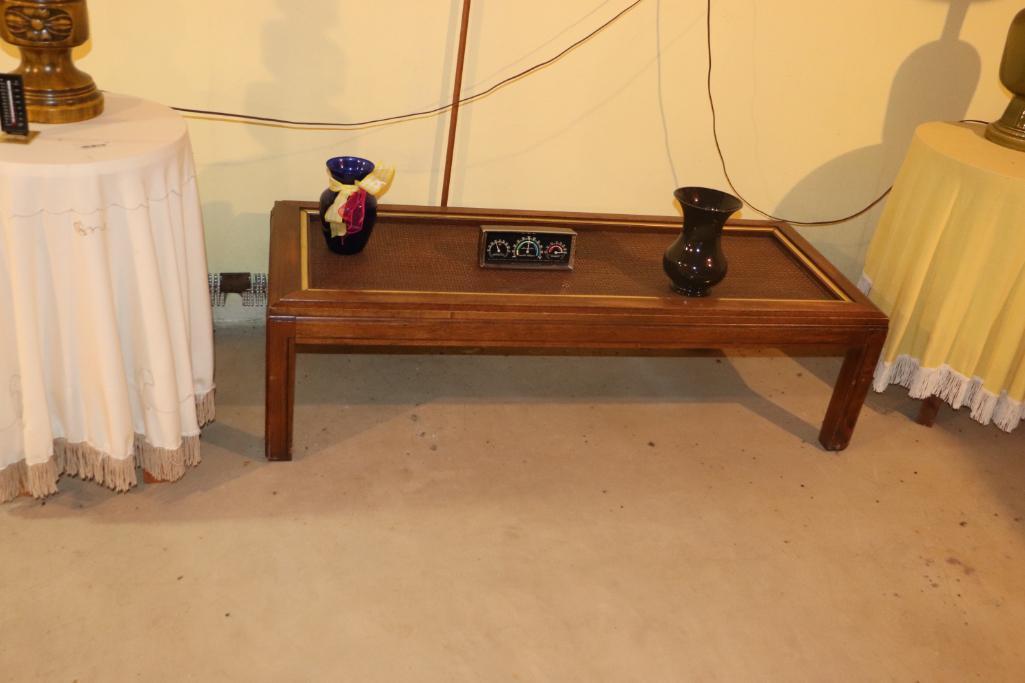 Coffee Table, (2) End Tables, Lamps & Contents