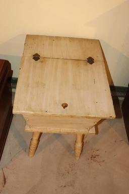 Vintage Slant Top End Table