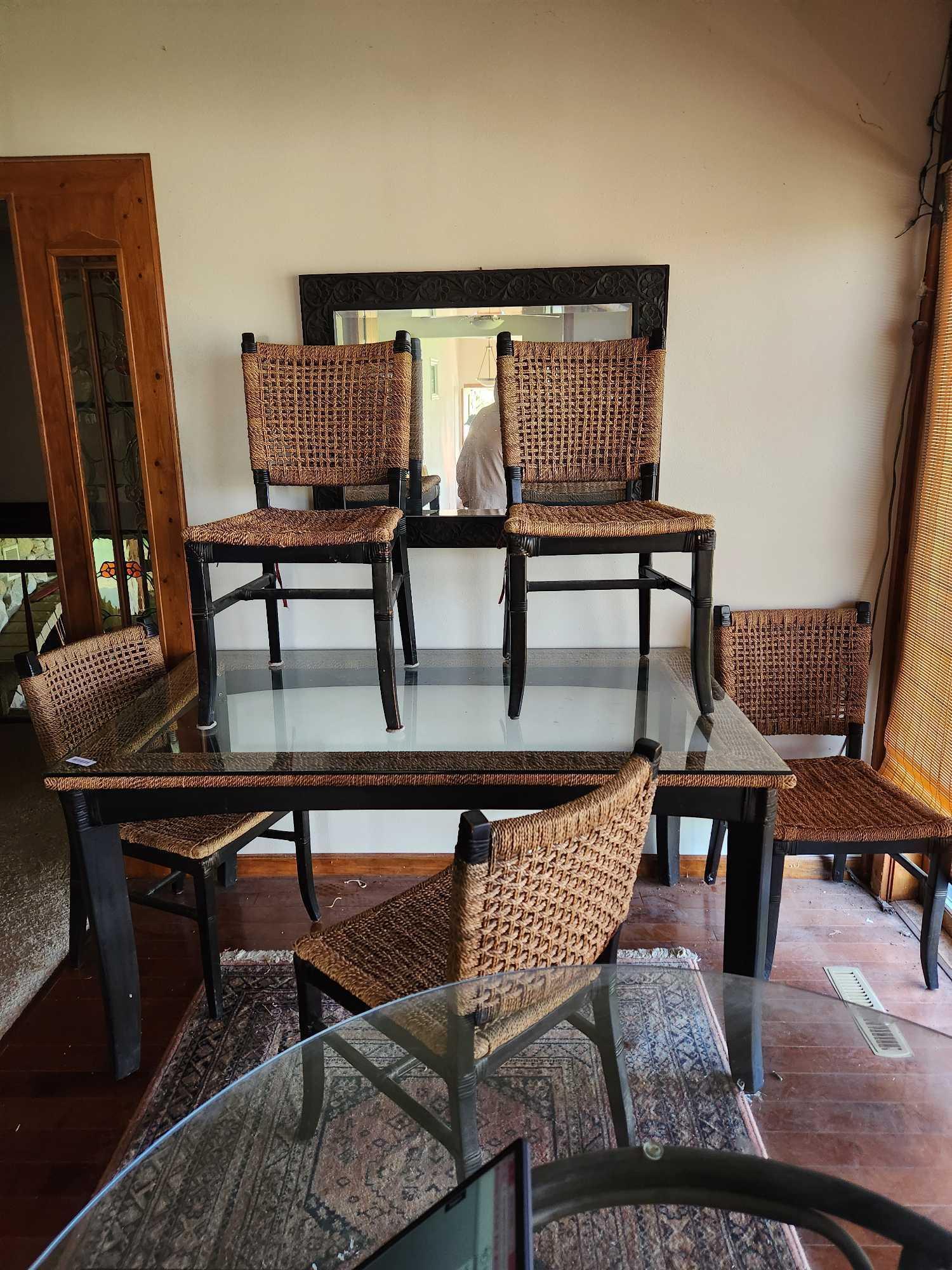 Glasstop Kitchen Table & Chairs