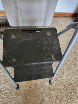 2-Step Kitchen Stool