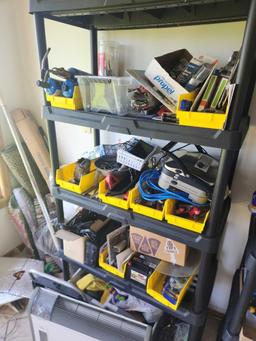 Large Quantity of Tools & Hardware