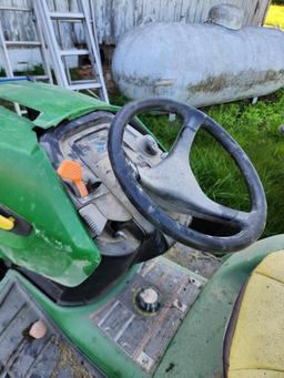 John Deere X540 Riding Lawn Mower