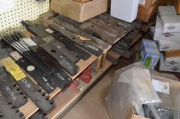 Huge Quantity of Lawn Mower Blades