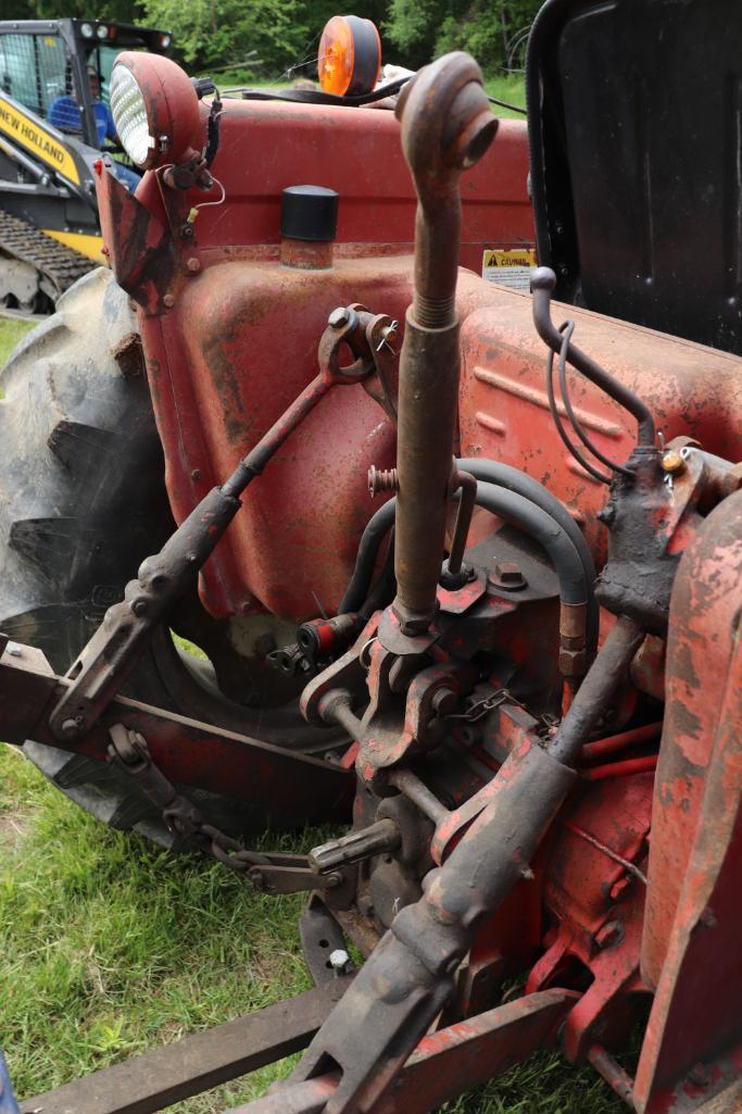 International 574 Gas Tractor with Westendorf loader