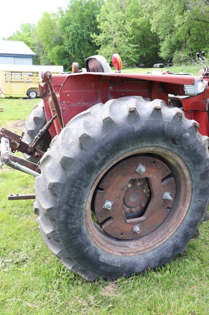 International 574 Gas Tractor with Westendorf loader