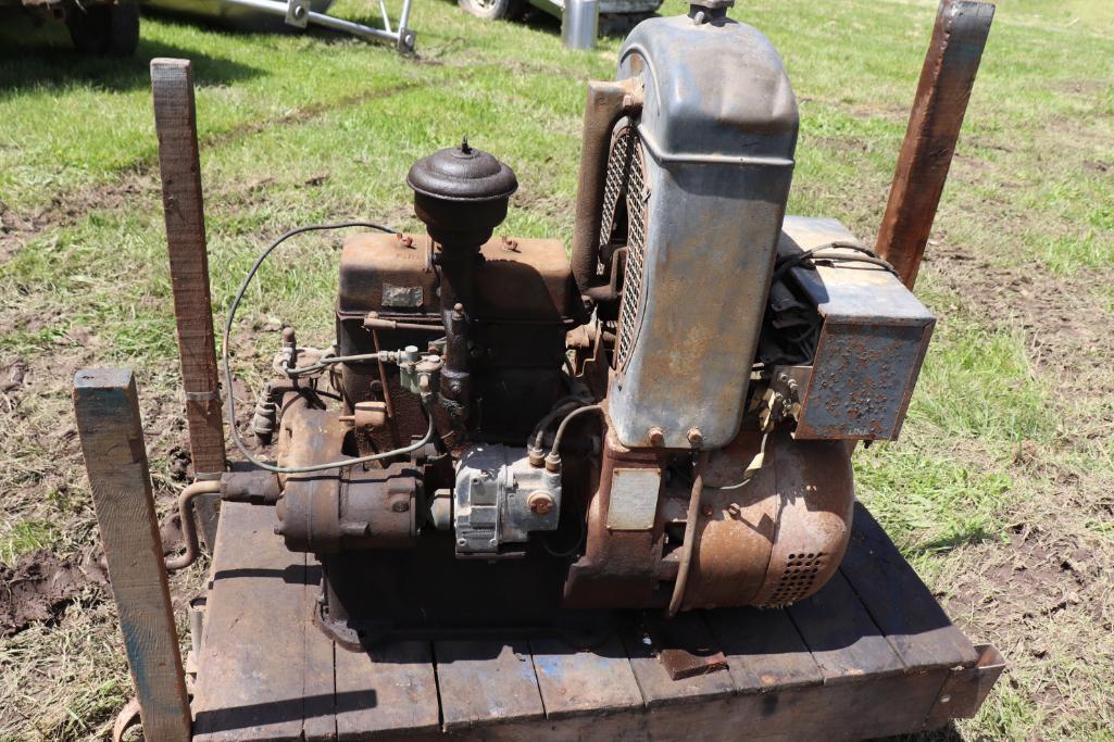 Antiue Koehler Gas Engine Motor on Antique Cart