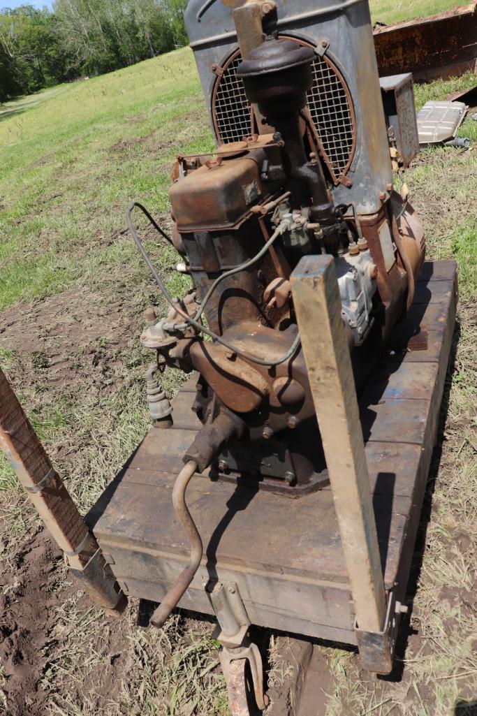 Antiue Koehler Gas Engine Motor on Antique Cart