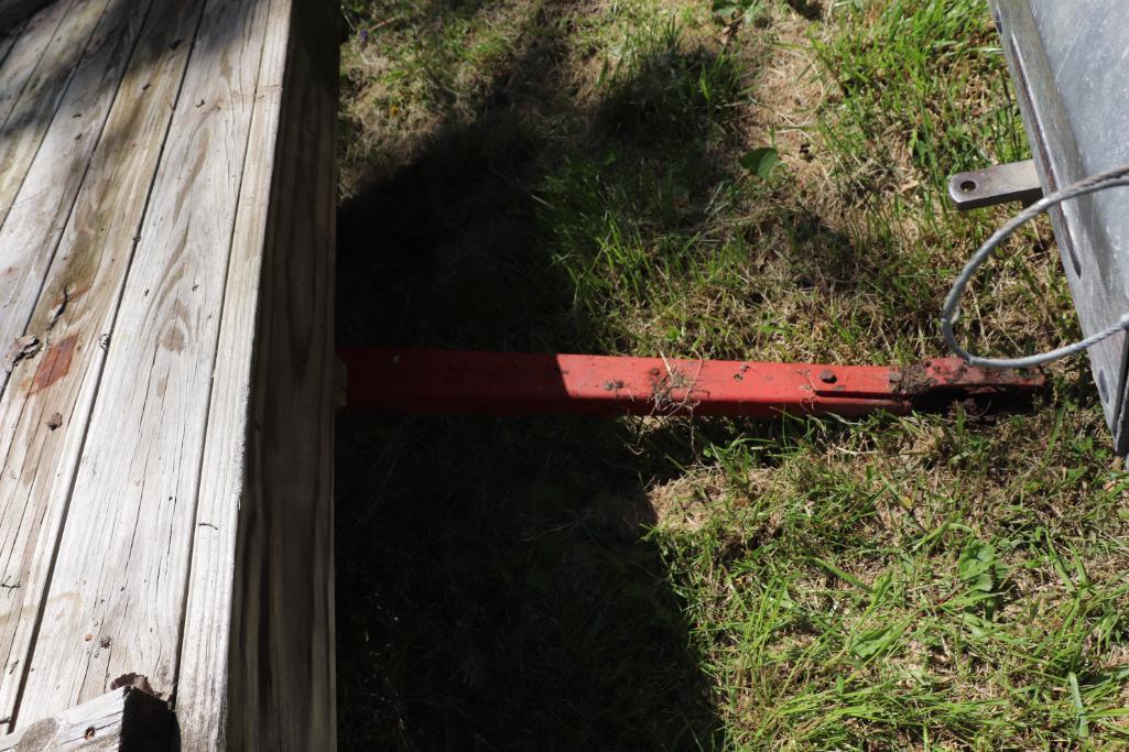 14 ft. x 7 ft. Hayrack on Running Gear