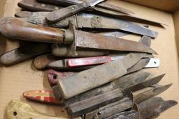 Large quantity of old knives