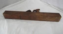 ANTIQUE WOODEN HAND PLANE, 26 INCHES LONG