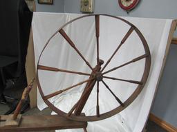ANTIQUE LARGE SPINNING WHEEL