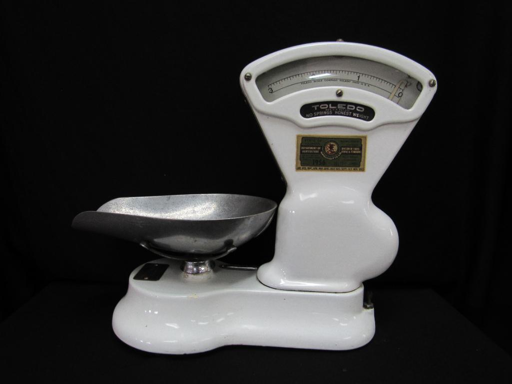 TOLEDO COUNTERTOP SCALE, SEALED 1956