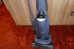 Kenmore Progressive Vacuum