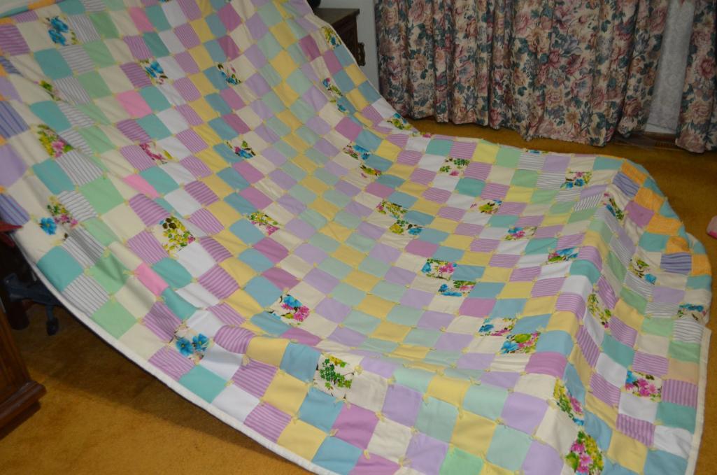 Large Vintage Comforter