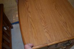 Modern Oak End Table with Dual Leaves