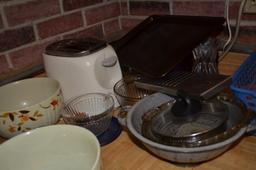 Contents of Corner of Kitchen Counter to include Jewel tea